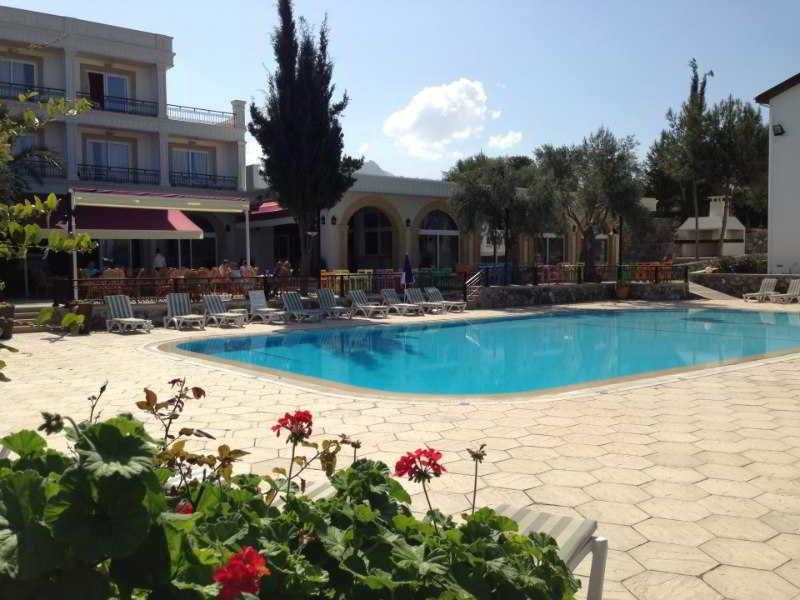 Sammy'S Kyrenia Boutique Hotel & Pool Esterno foto