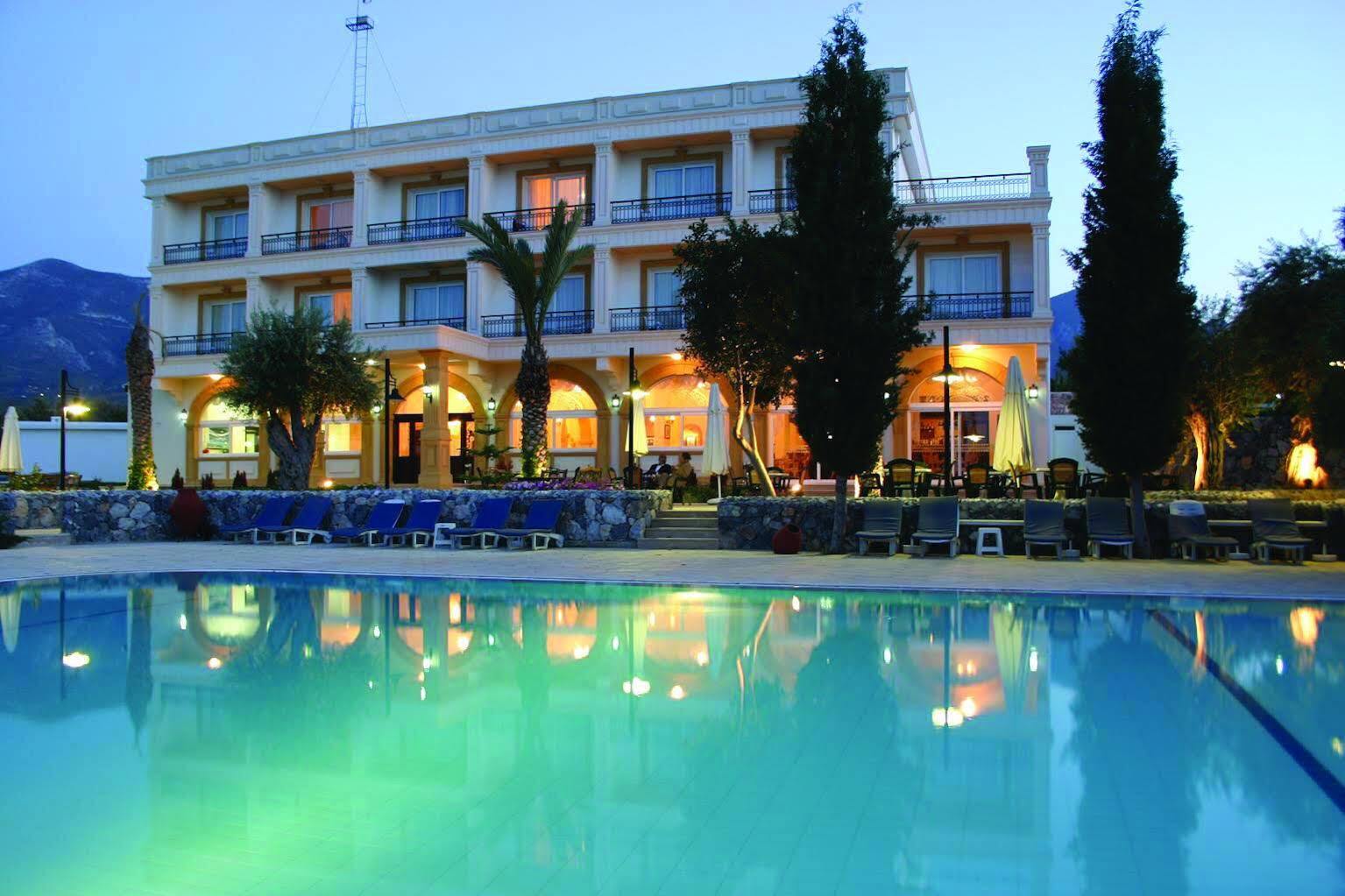 Sammy'S Kyrenia Boutique Hotel & Pool Esterno foto